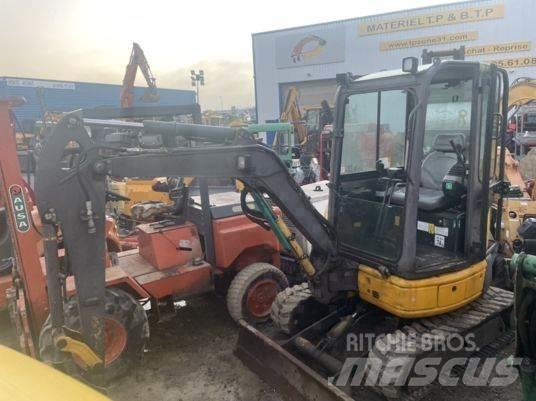 Komatsu PC26MR-3 Mini bagri <7t