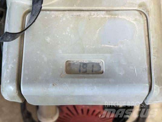 Mikasa MTX-60E Vibro plošče