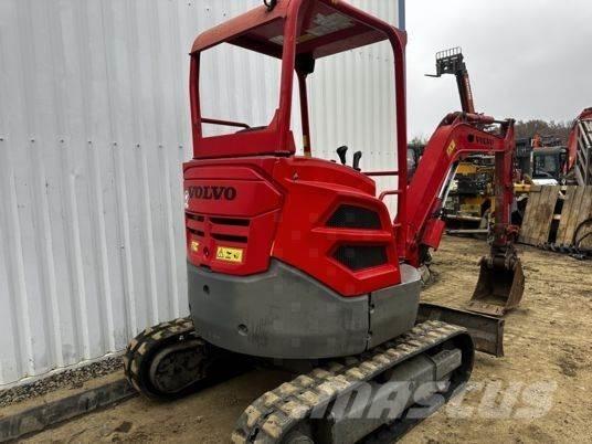 Volvo ECR25D Canopy Mini bagri <7t
