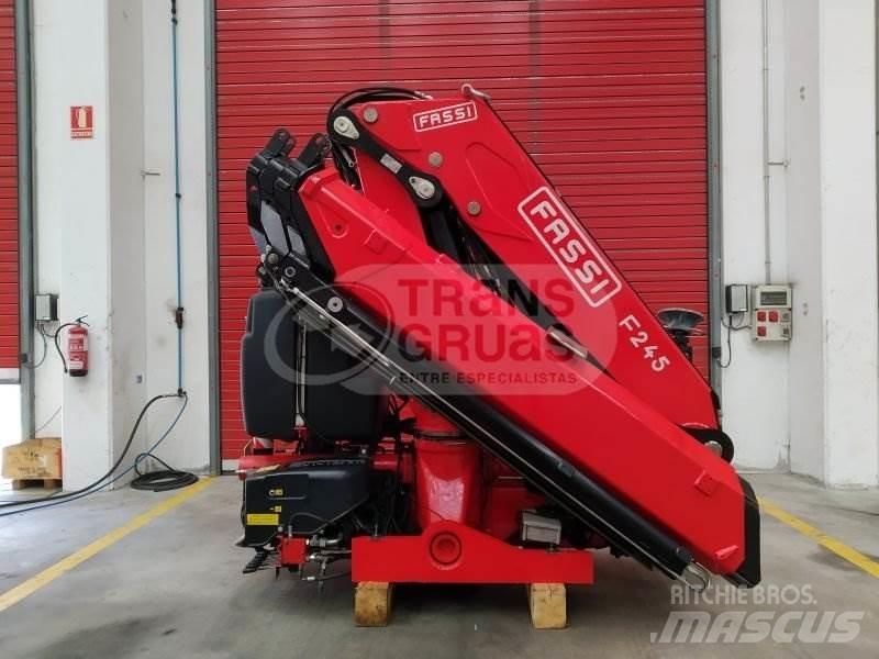 Fassi F245A.2.24 Paletna dvigala