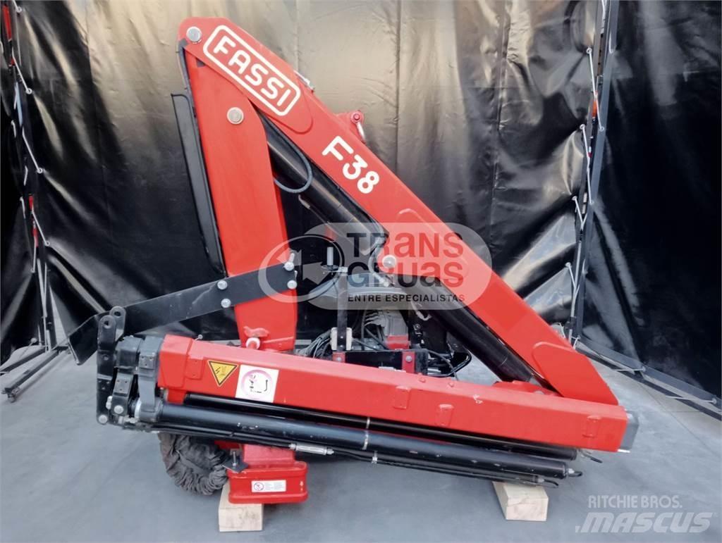 Fassi F38AF Paletna dvigala