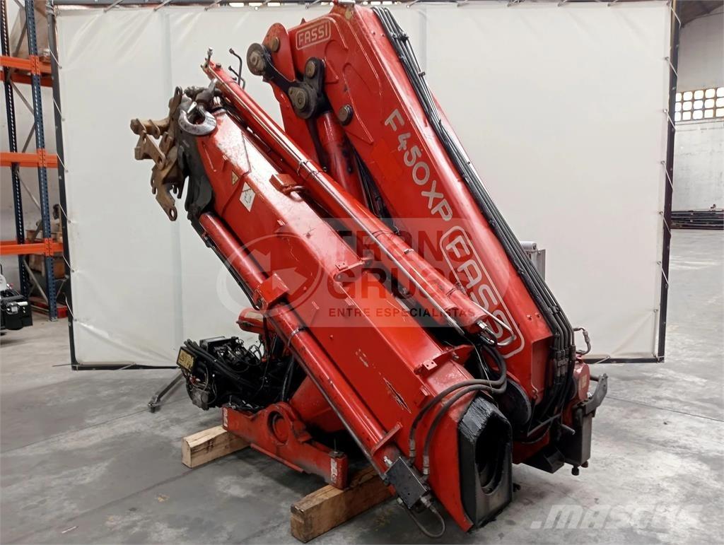 Fassi F450AXP.27 Paletna dvigala