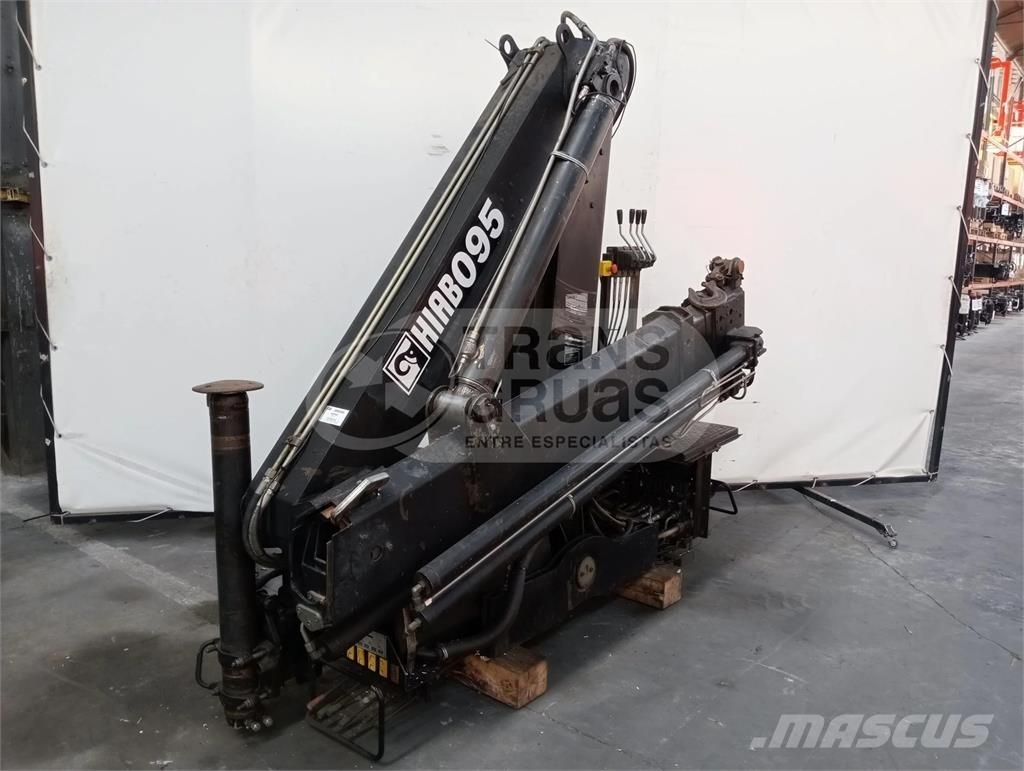 Hiab 095-3 Paletna dvigala