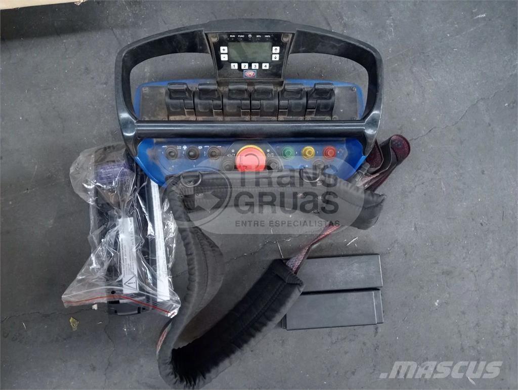 HMF 2120 K4 Paletna dvigala