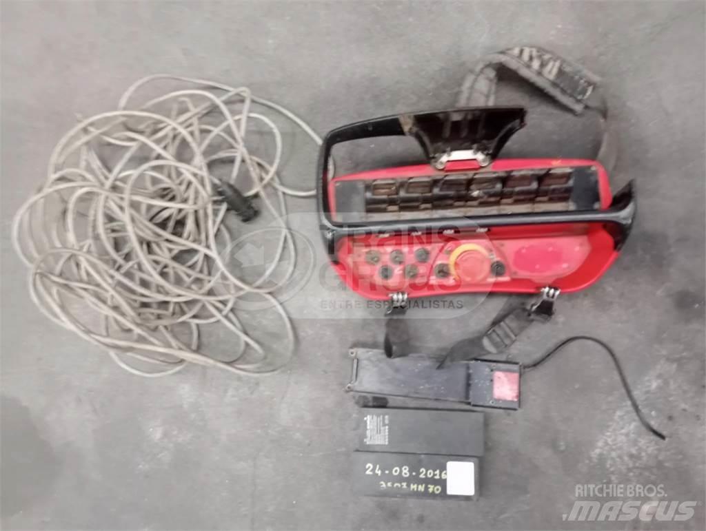Palfinger PK 15500 Paletna dvigala