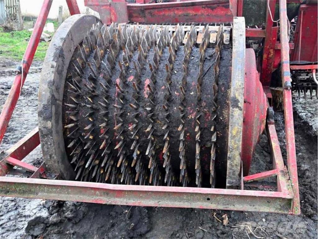  57 Druga oprema za žetev