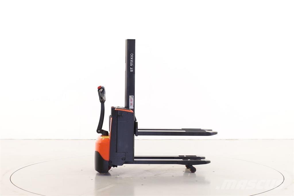 BT SWE-080-L Ročni električni viličar