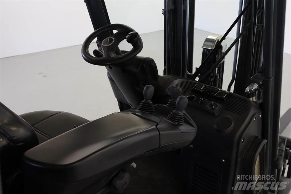 Linde H20T-01 Plinski viličarji
