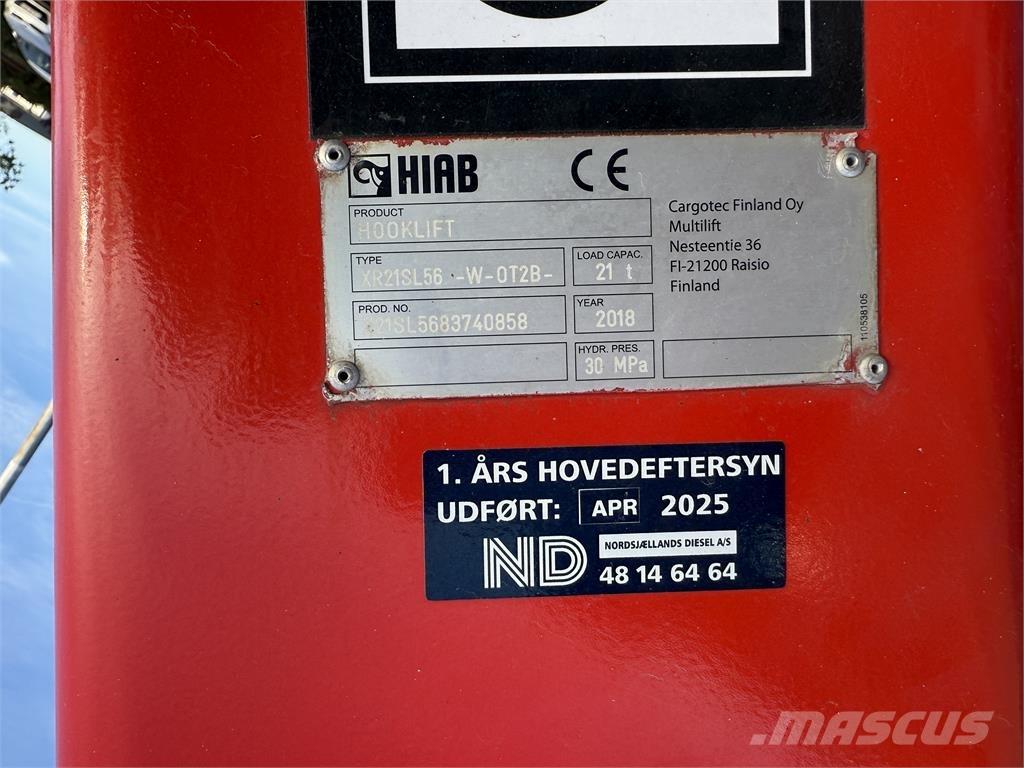 Scania R500 Razstavljivi tovornjaki z žičnimi dvigali