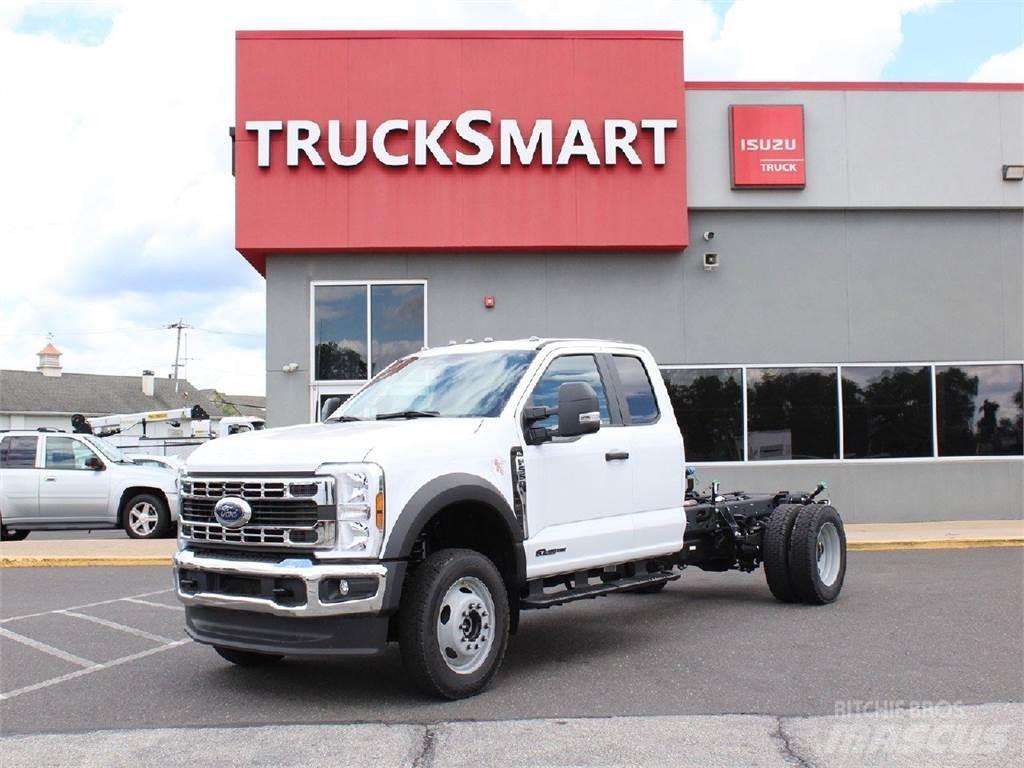 Ford F550 Tovornjaki-šasije
