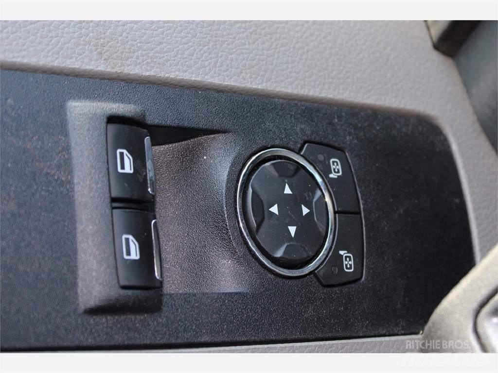 Ford F550 Avtokošare