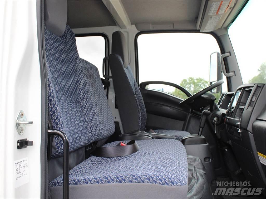 Isuzu NPR-HD Tovornjaki zabojniki