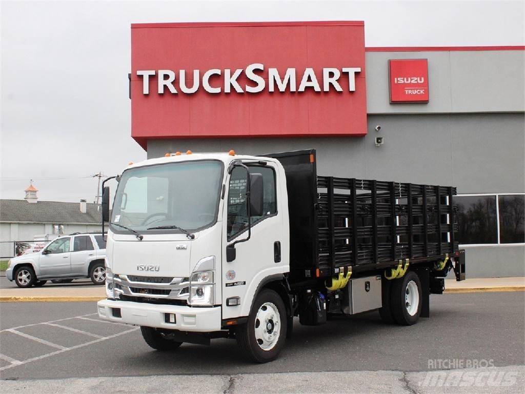 Isuzu NRR Tovornjaki s kesonom/platojem