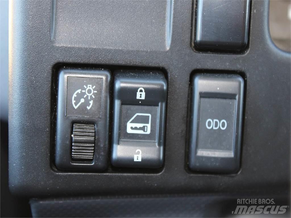 Isuzu NRR Kiper tovornjaki