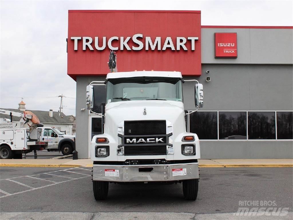 Mack MD6 Komunalna vozila