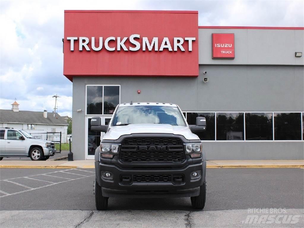 RAM 5500 Razstavljivi tovornjaki z žičnimi dvigali