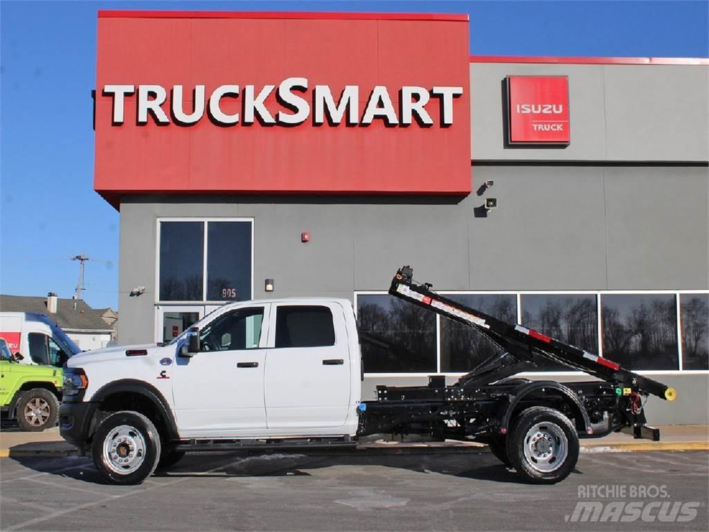 RAM 5500 Kontejnerski tovornjaki