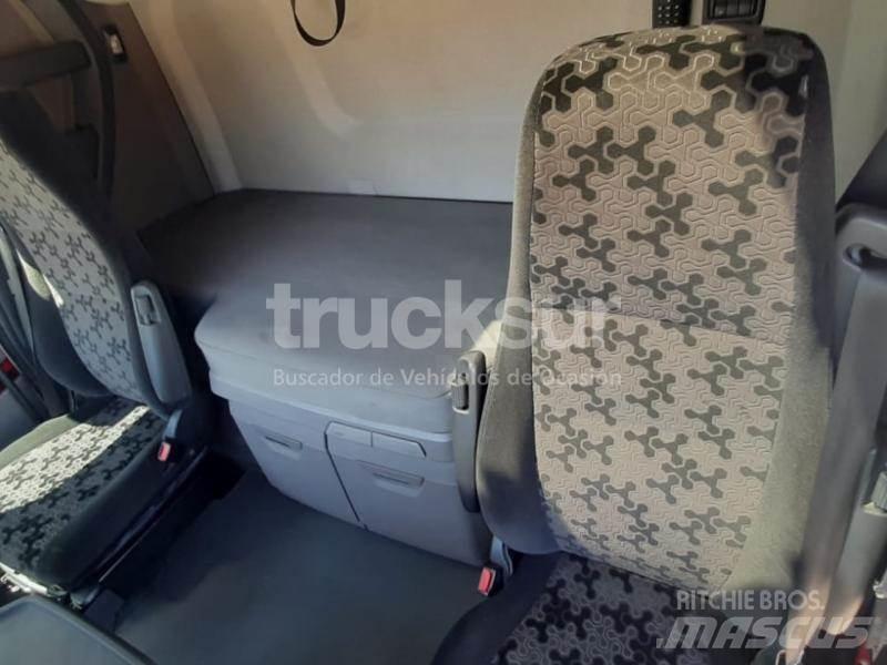 Scania S450 Vlačilci