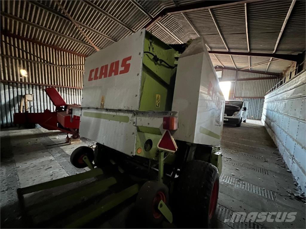 CLAAS VARIANT 260 Balirke (kvadratne bale)