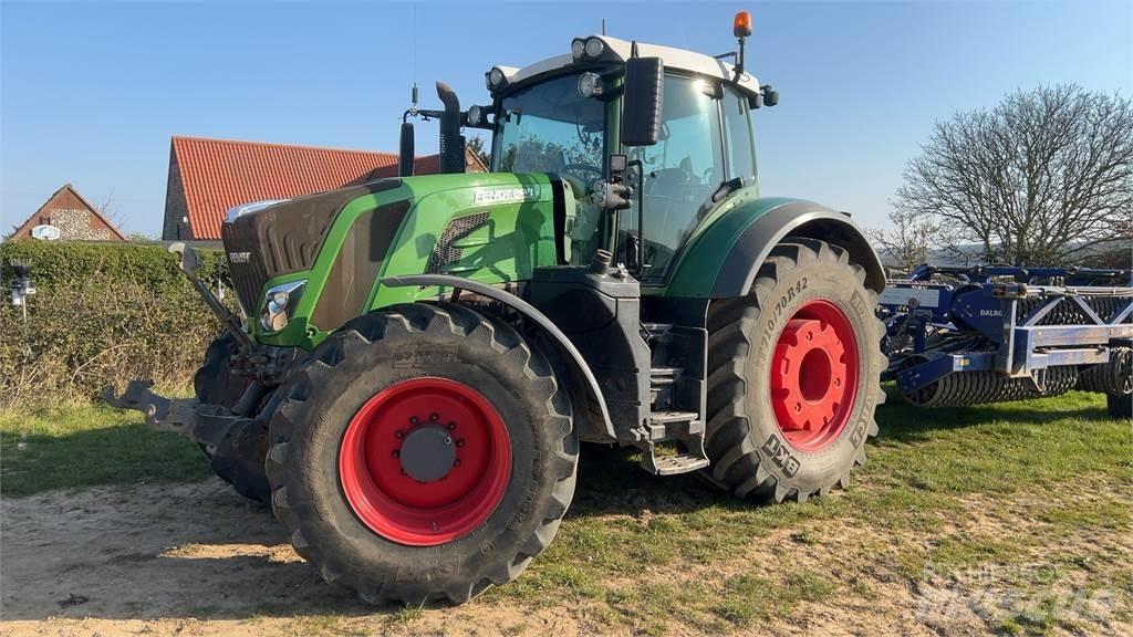 Fendt 828 S4 Traktorji
