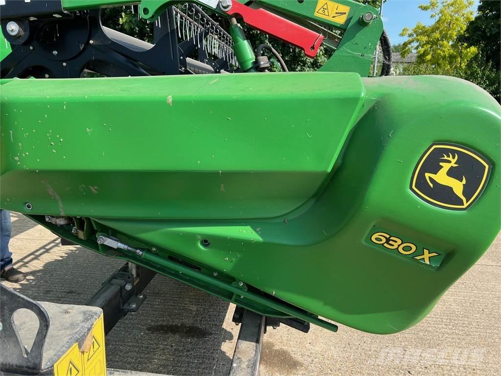 John Deere T670I Kombajni