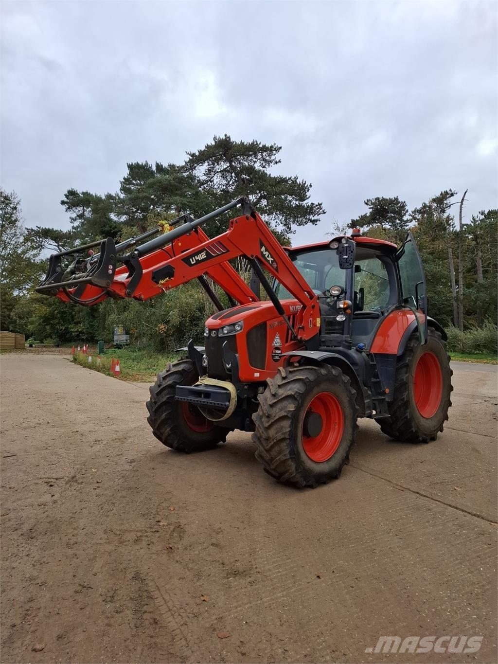 Kubota M7-152 Traktorji