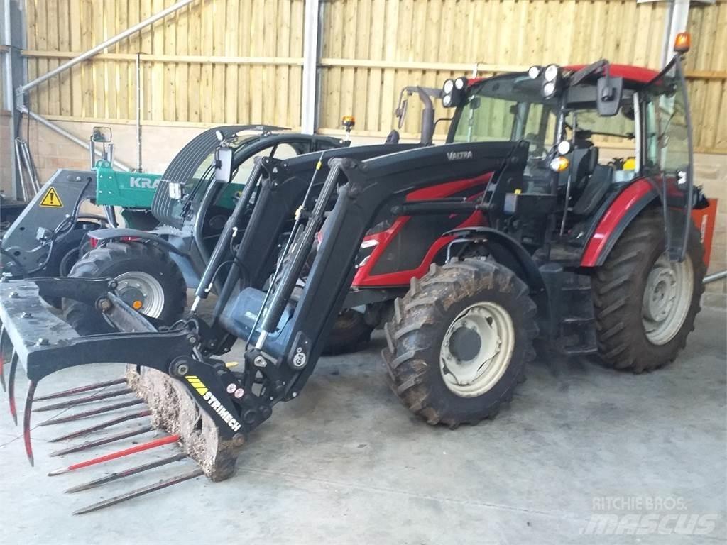 Valtra A115MH4 Traktorji