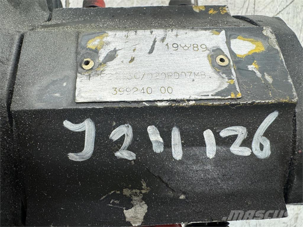  Gear pump Rezervni deli in oprema za dvigala