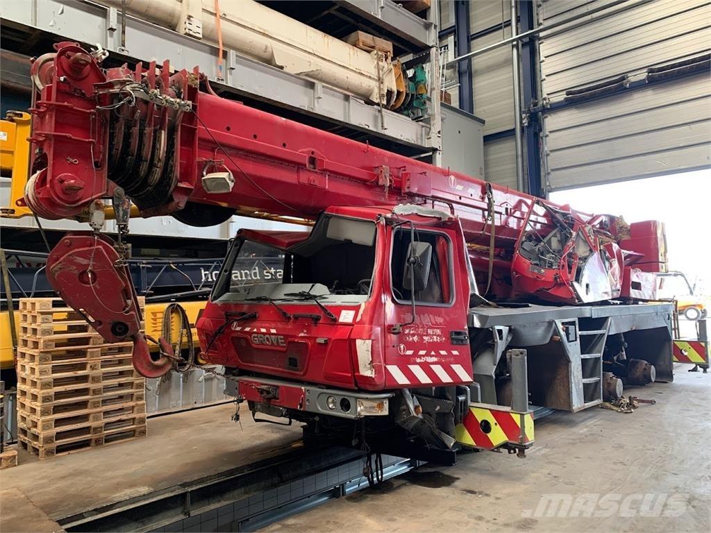 Grove GMK 3055 Rabljeni žerjavi za vsak teren