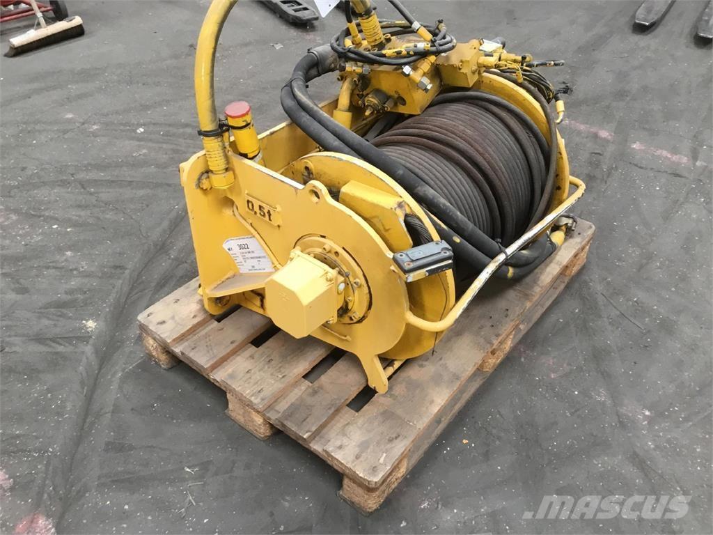 Grove GMK 3055 winch Rezervni deli in oprema za dvigala