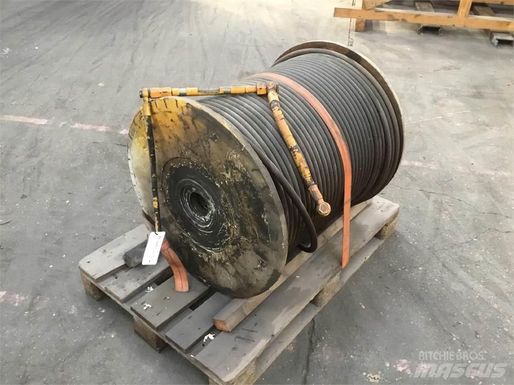 Grove GMK 5200 winch Rezervni deli in oprema za dvigala