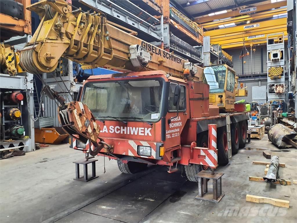 Liebherr LTM 1050 Rabljeni žerjavi za vsak teren