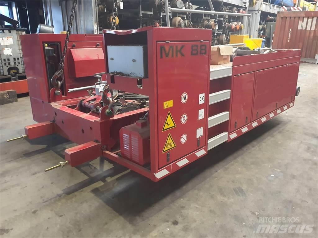 Liebherr MK 88 upper Rezervni deli in oprema za dvigala