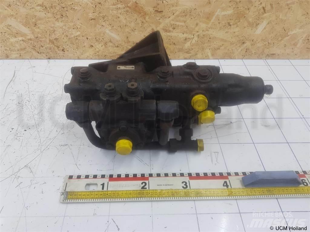 Steering box Rezervni deli in oprema za dvigala