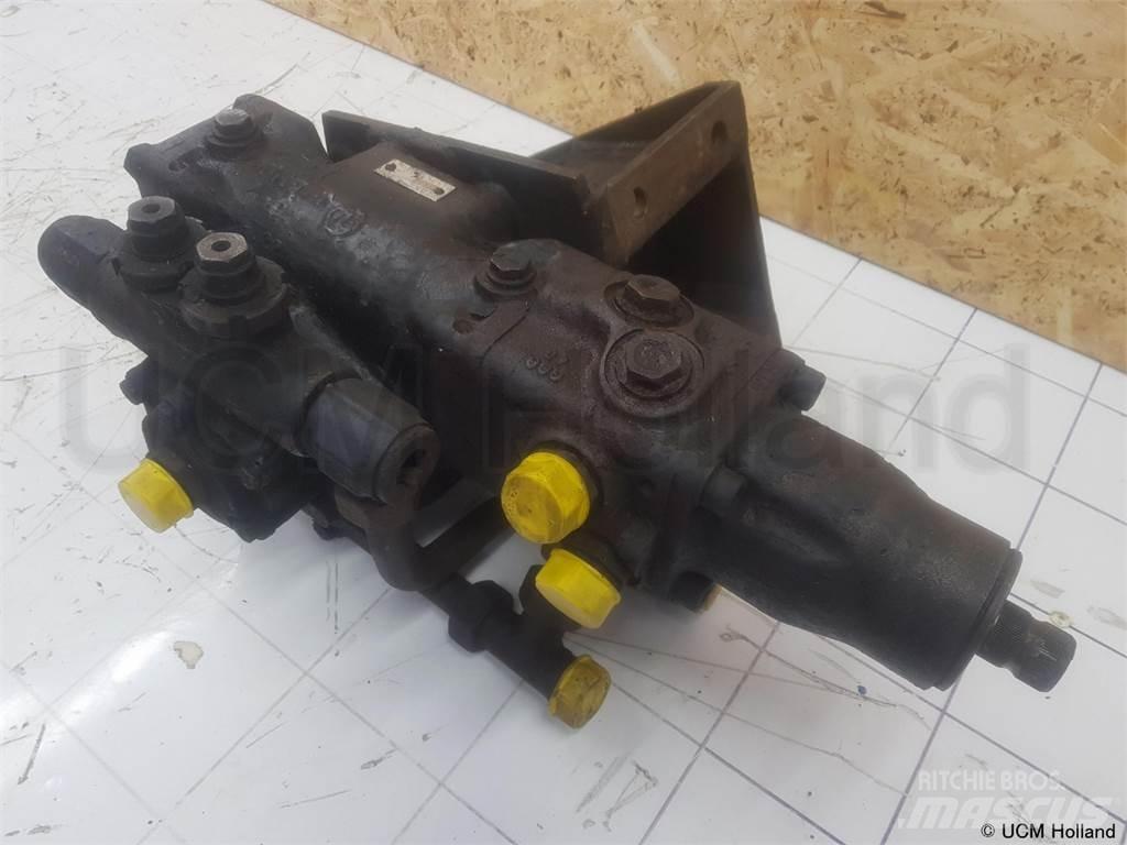  Steering box Rezervni deli in oprema za dvigala