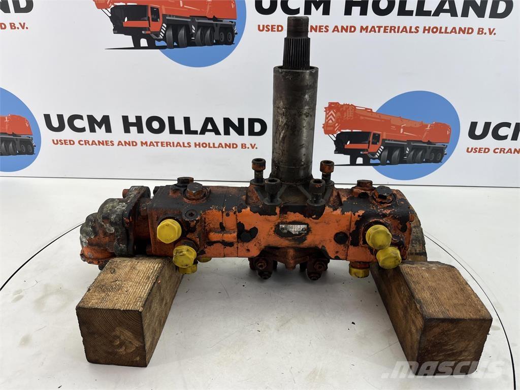  Steering box 210bar Rezervni deli in oprema za dvigala