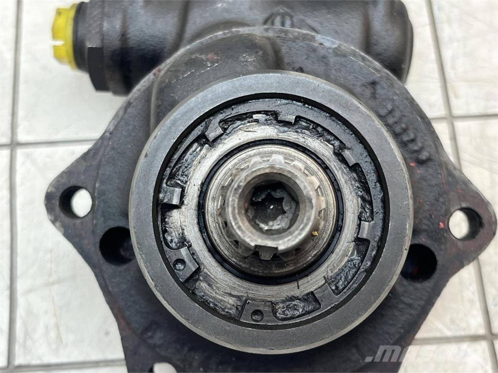 ZF steering pump Rezervni deli in oprema za dvigala