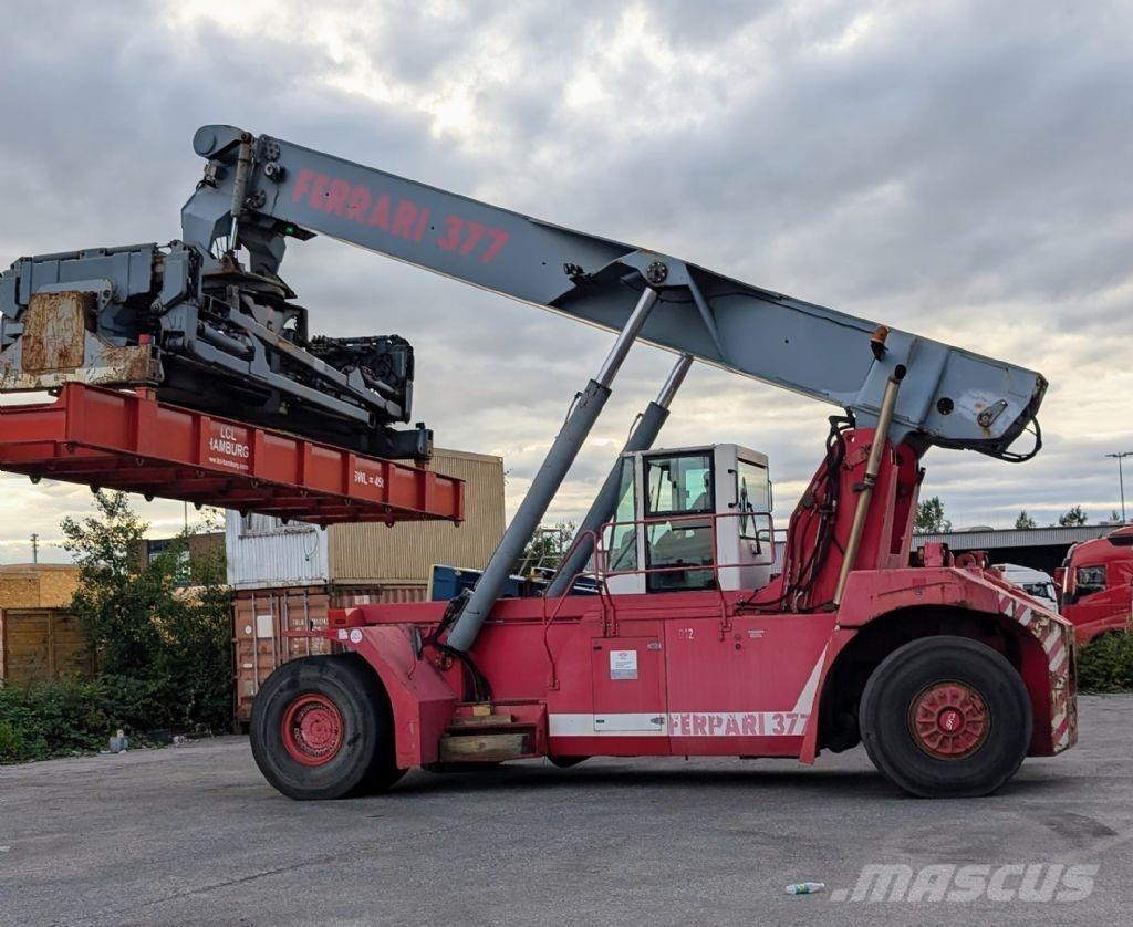 CVS Ferrari F377.5 PB Dosežni viličarji