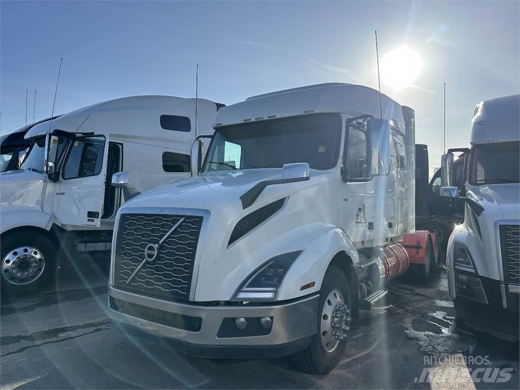 Volvo VNL740 Vlačilci