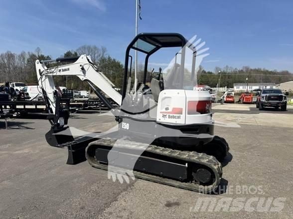 Bobcat E50 Mini bagri <7t