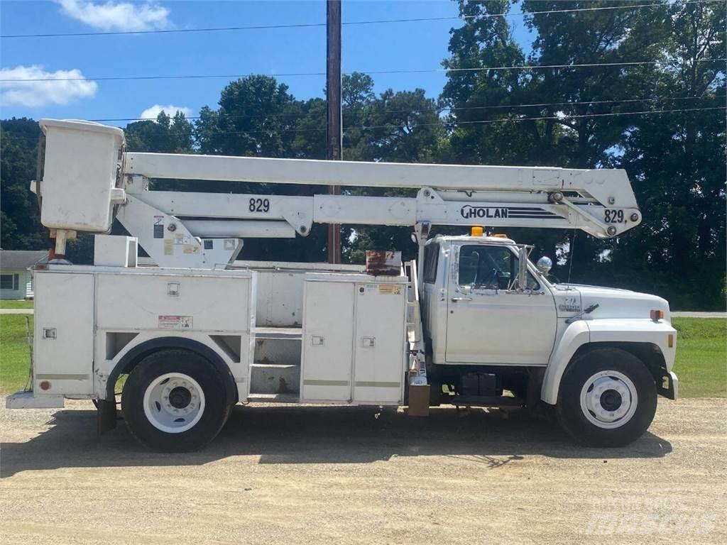 Ford F-800 Gradbeništvo - drugo