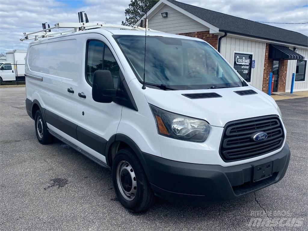 Ford Transit Drugo