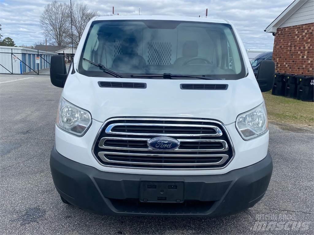 Ford Transit Drugo