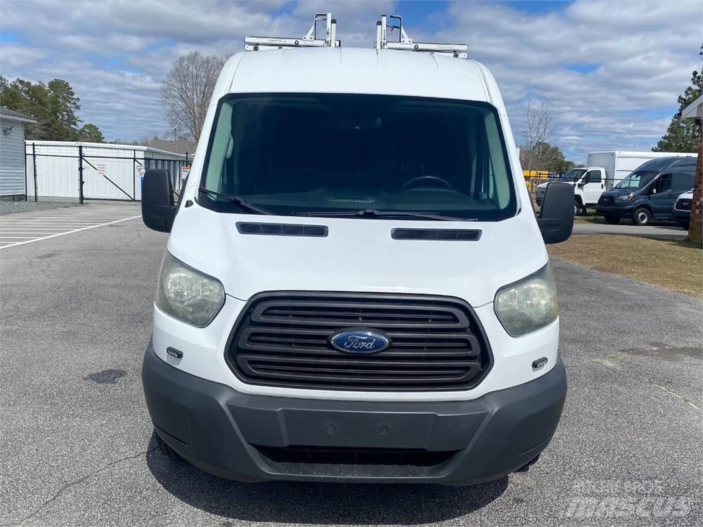 Ford Transit Drugo