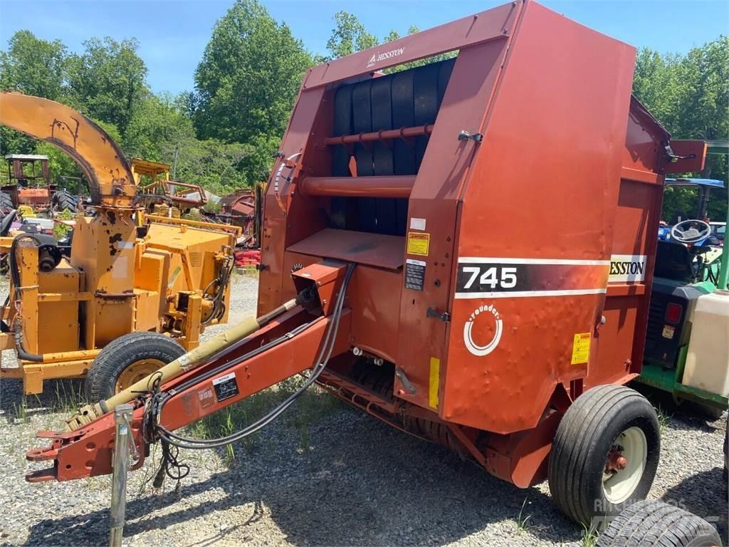 Hesston 745 Drugo