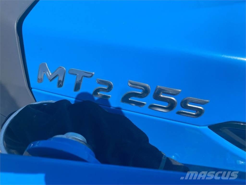 LS MT225S Gradbeništvo - drugo