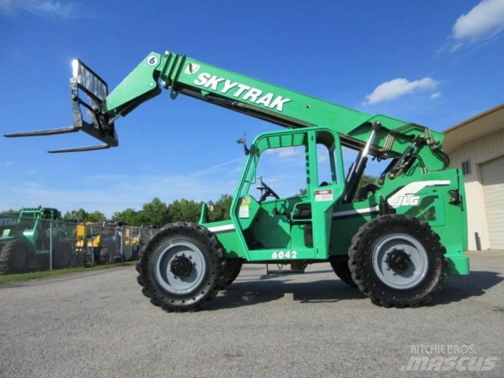 SkyTrak 6042 Drugo