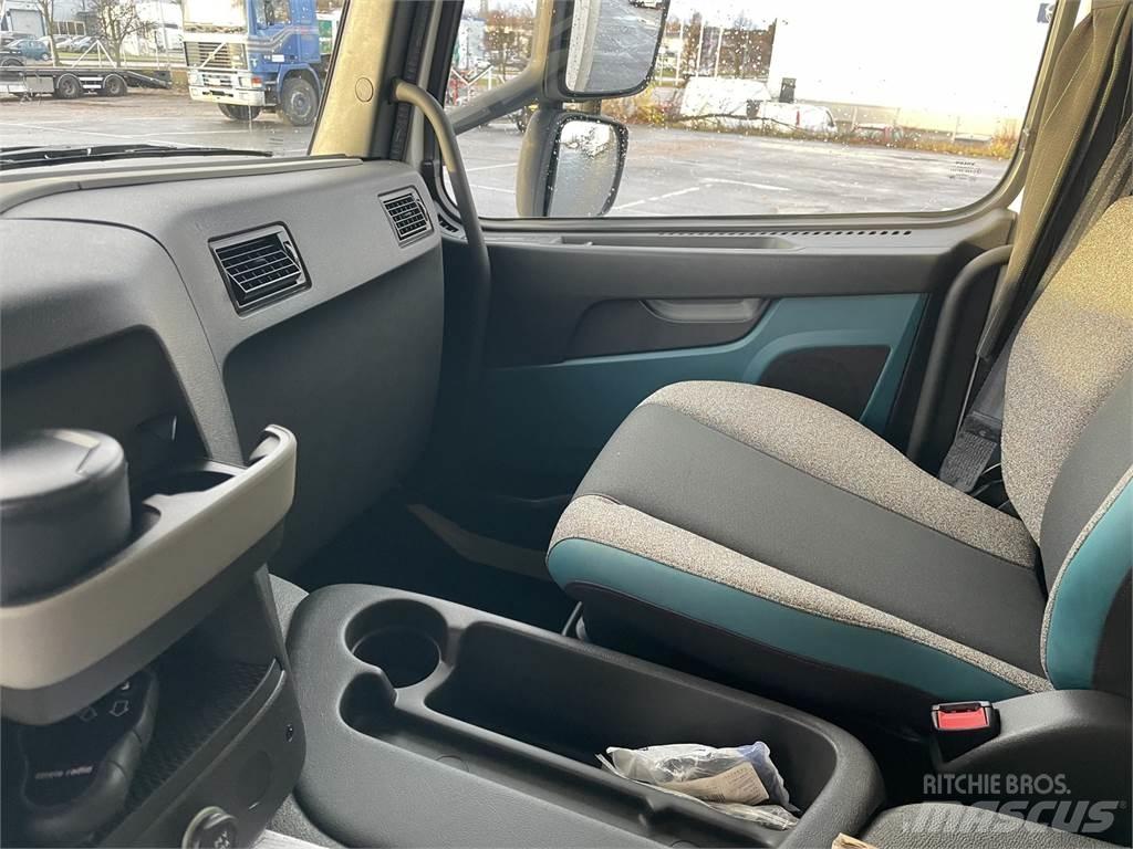 Volvo FM 330 Tovornjaki hladilniki