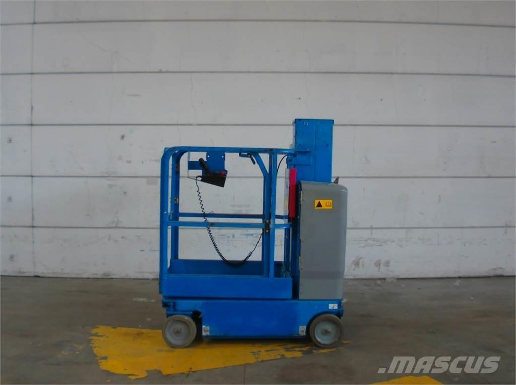 Genie GRC12 Vertikalna dvigala