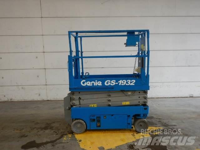 Genie GS1932 Škarjaste dvižne ploščadi